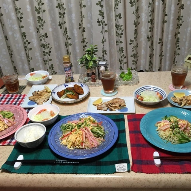 タラのムニエルと時期外れの冷やし中華
