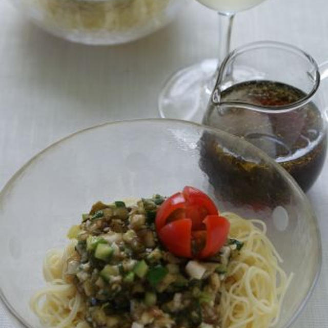 「納豆こんぶと夏野菜の冷製パスタ（レシピ）」「さつまいもとブロッコリーのジャーサラダ」