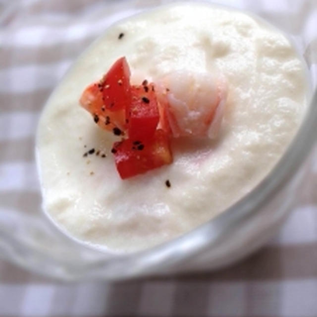 今日の男めし「カリフラワーと蒸し海老のムース」