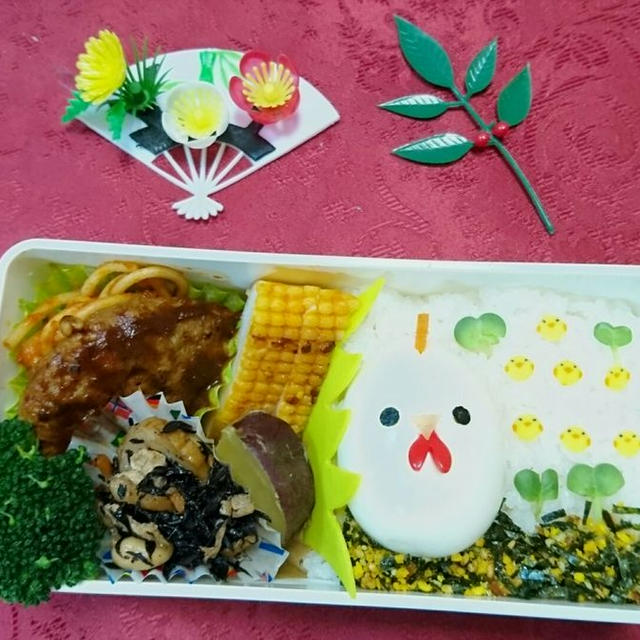 こんにちは(*^-^*)/クリスマス弁当ネタ切れで来年の酉年にちなんで茹で玉ﾆﾜ...