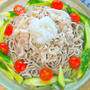 野菜の食感を楽しむ〜大根とキュウリと豚しゃぶのサラダ蕎麦。