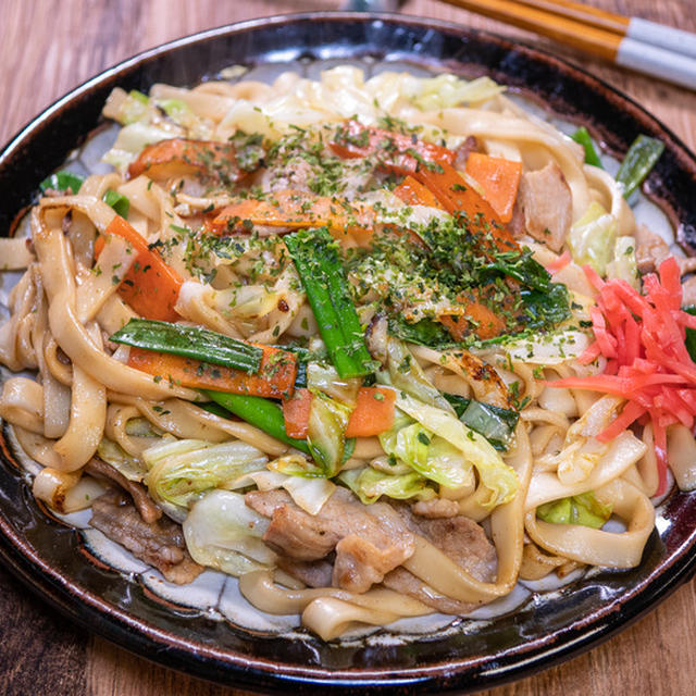 今年最初のレシピはやっぱり麺「だし醤油焼ききしめん」&「袋麺も初心に戻ってスタート」