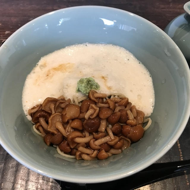 お蕎麦屋さんでランチ