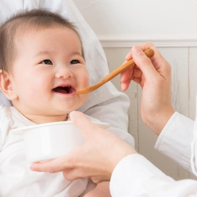 赤ちゃんが離乳食を食べない時どうする？離乳食の対策と進め方