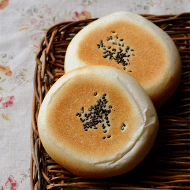平焼きくるみあんパン