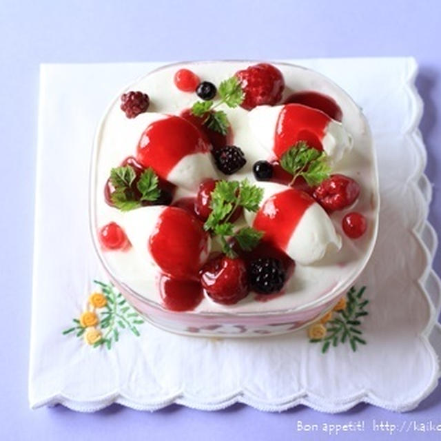 ベリーのスコップケーキ