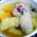 鳳梨苦瓜雞│パイナップルとゴーヤと鶏肉のスープ