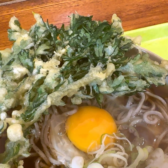 立ち蕎麦行脚「都そば日比谷店の春菊天そば」