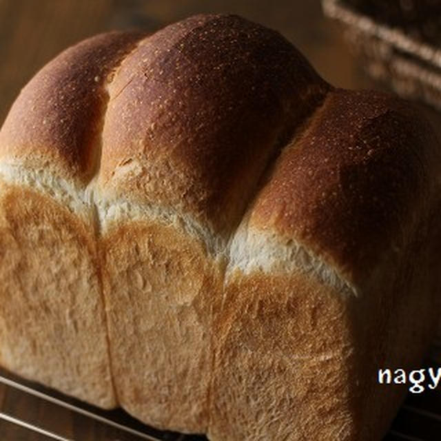 久し振りの1.5斤型。プレゼント用の山食。