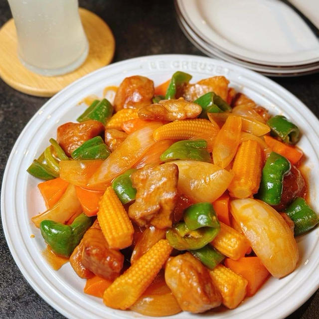 ワンパンで楽うま中華！大皿で食卓へどーん♪やわらかジューシー♪豚ヒレとシャキシャキ野菜の酢豚