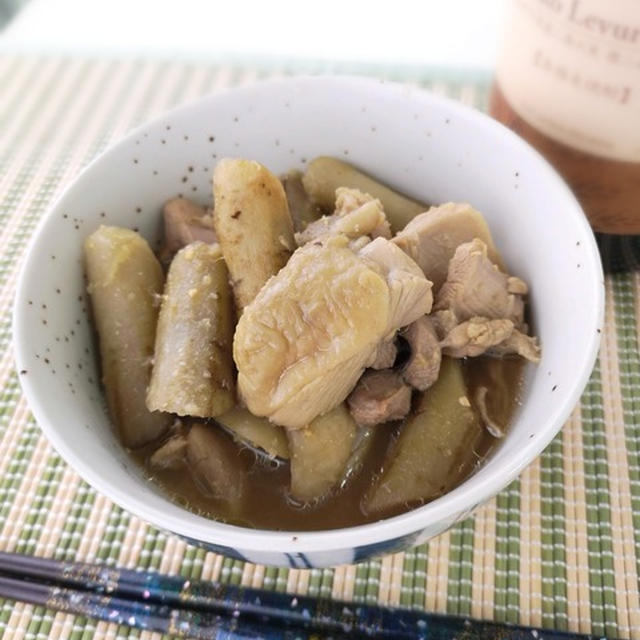 身体がポカポカ温まる♪鶏肉とゴボウの生姜味噌煮