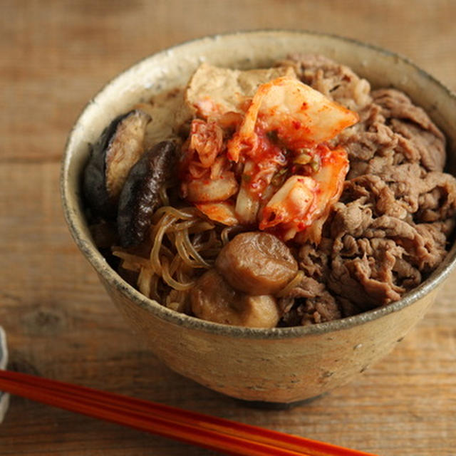 キムチすき焼き丼