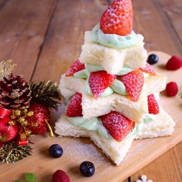 重ねるだけ、のせるだけ＊不器用さんにおすすめ【クリスマスっぽいケーキ】