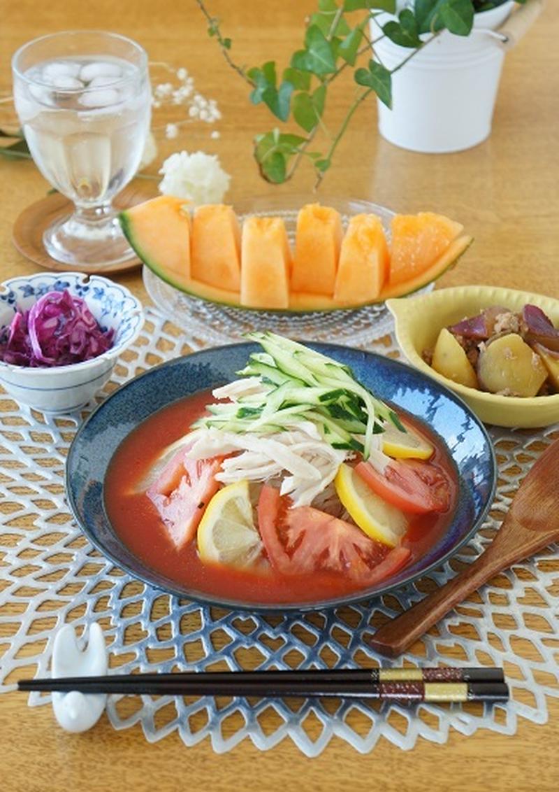 トマトジュースで簡単！トマト冷麺