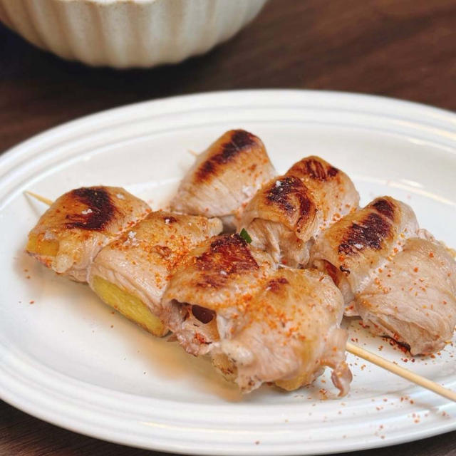 ジューシーな豚肉パリッと食感がやみつき♪パクパク無限ループカクテキの豚肉巻き串焼き！