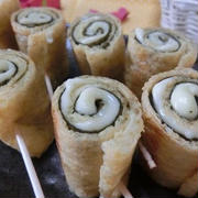 わさびをきかせて♪　油揚げの海苔チーズ巻き焼き
