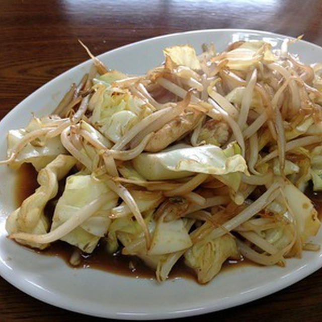 朝ごはんに野菜炒めをワシワシ