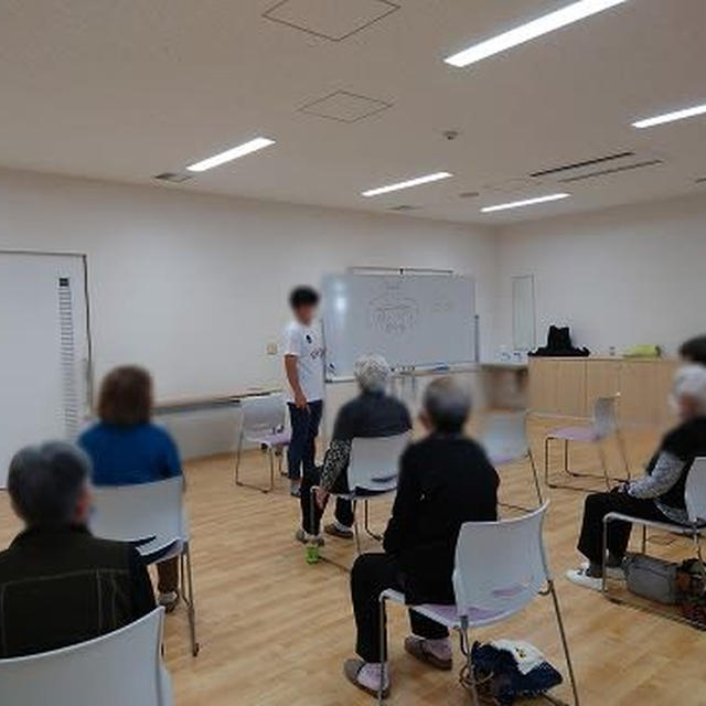 町内歩きにストレッチにボッチャ！