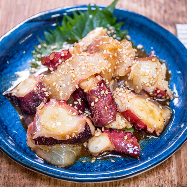 切って混ぜるだけ「タコと鯛の和風マリネサラダ」&「久しぶりに鰻屋さんで鰻丼を食べました」