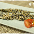 プチプチ胡麻がたまらない♪おつまみにも！シシャモの胡麻揚げ。