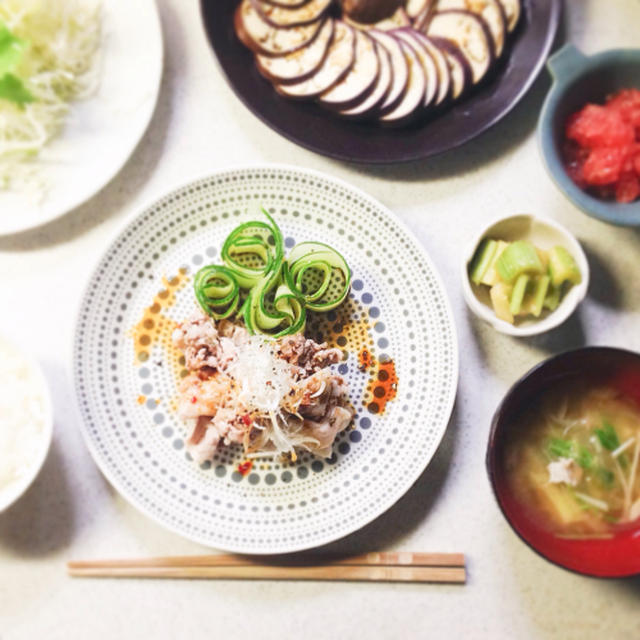 【 茹で豚肉の豆板醤ソース・100均でお勧めメイクブラシ 】
