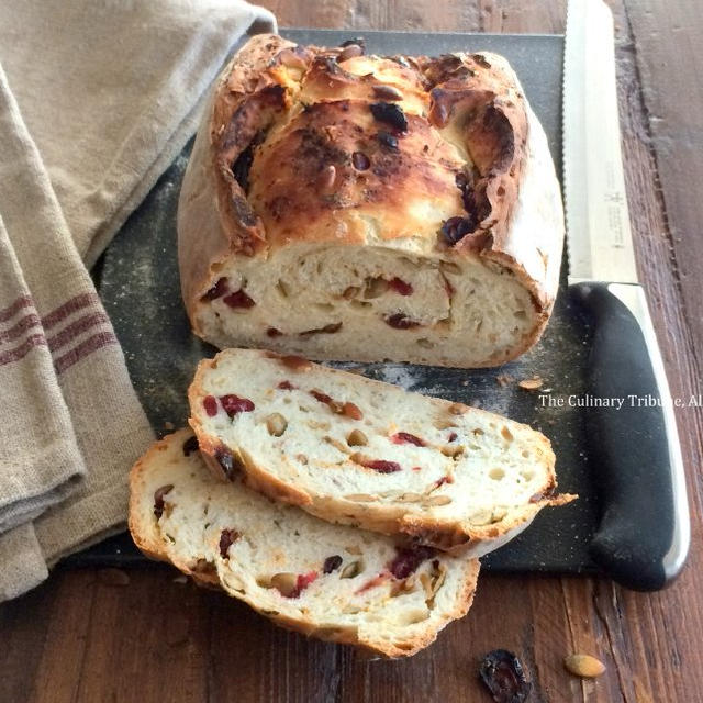 Thyme Orange Cranberry Pumpkin Seed Artisan Breadタイムオレンジクランベリーパンプキンシードブレッド