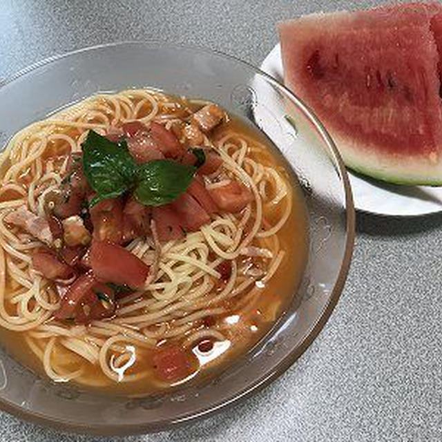 トマトの冷製スープパスタ