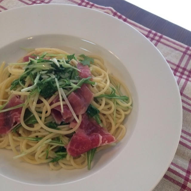 生ハムと水菜のパスタ