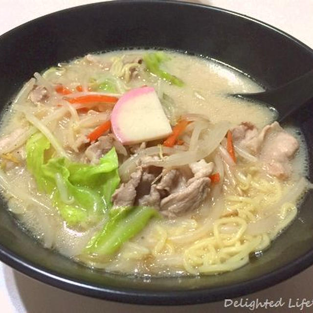豚骨ラーメン