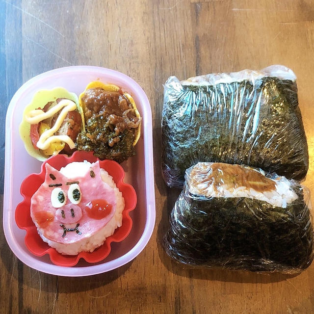 豚さん弁当です！