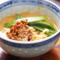 「さやえんどう」のっけ放題の「大辛担々麺」