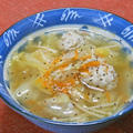 スパイスで減塩＆寒いときには作り置きで簡単！ふわふわ鶏つくねと白菜のペパースープ。