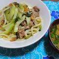 鶏ハムゆで汁で【柚子胡椒焼きうどん】やさしい味です。