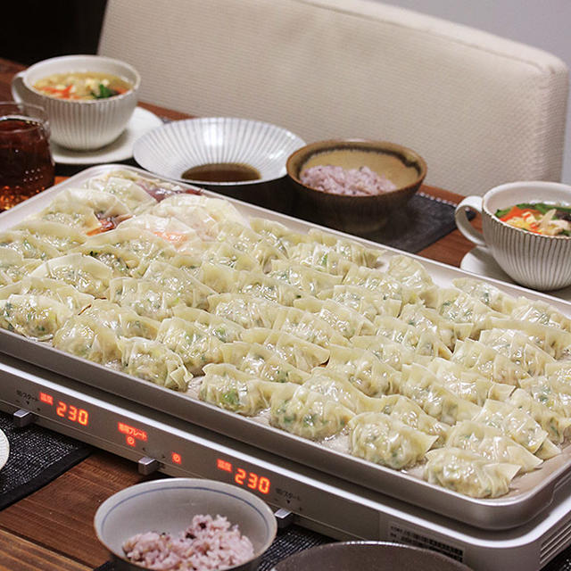 【献立】餃子。～晩ご飯のおかずに添えてやってください～
