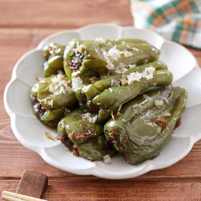 ピーマンの丸ごとおかか煮レシピ！簡単野菜料理