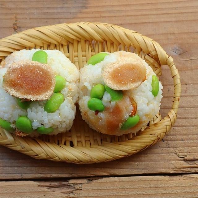 炙り明太子と枝豆のおにぎり。