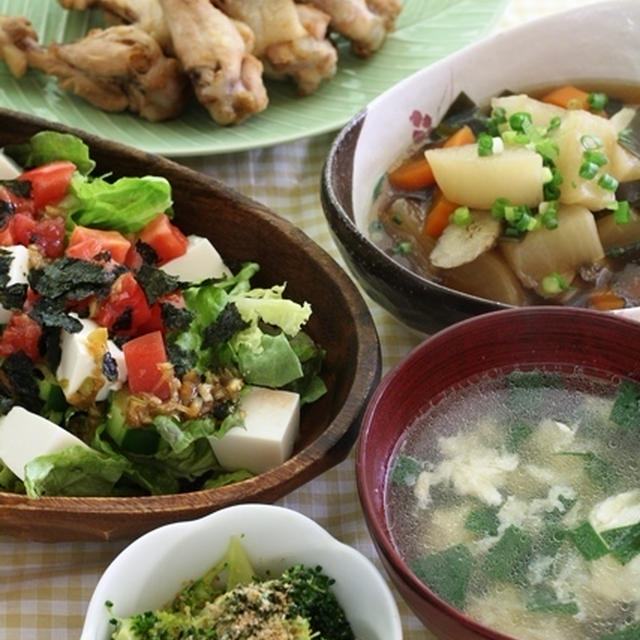 鶏の手羽元から、3品できたー！！今日のうちごはん