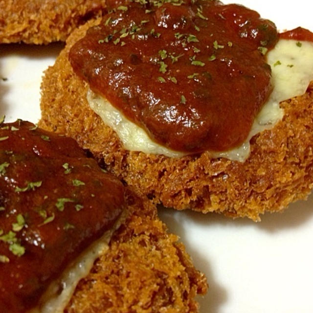 お惣菜もちょっとの手間で美味しく…メンチカツのデミグラチーズ✨