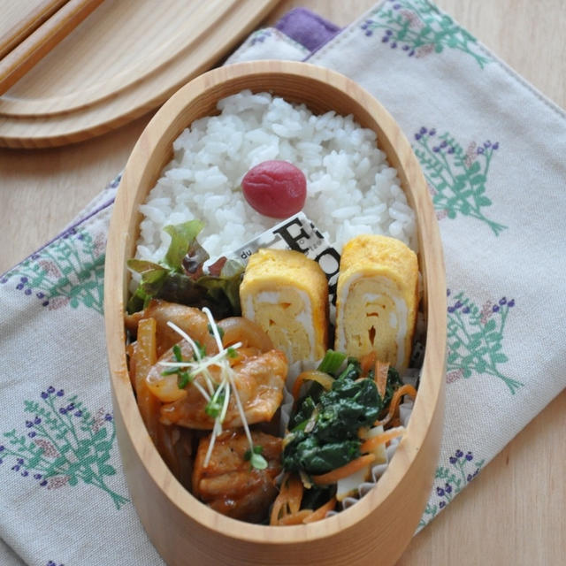 【お弁当おかずレシピ】3品15分☆野菜でボリューム感を足した”鶏肉のケチャップ炒め”弁当