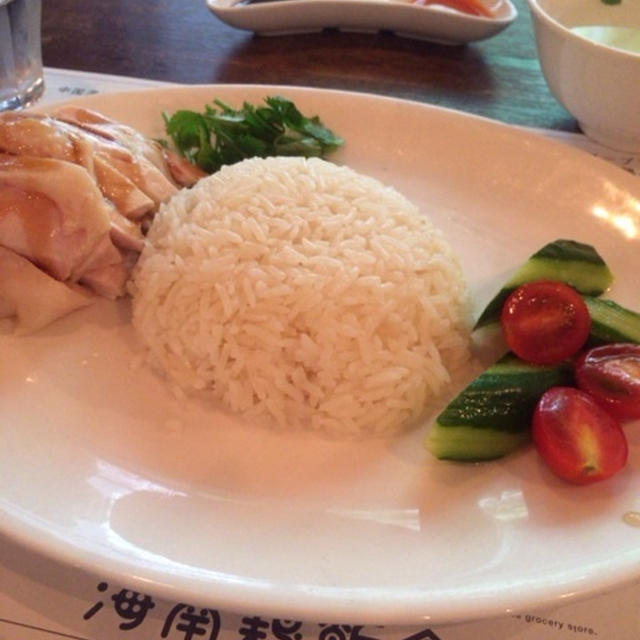 『海南鶏飯食堂』久々チキンライス
