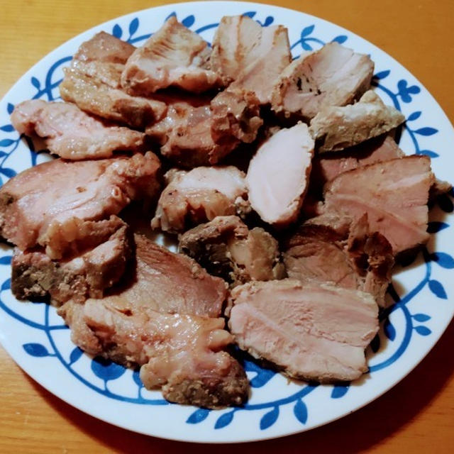 低温調理で作る豚ももブロックの塩麹漬け