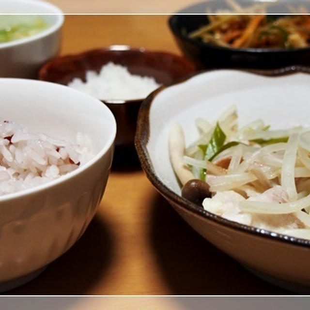 肉がなくても肉の味。韓国の調味料　牛ダシダを使ったかき玉スープ