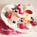 ♡メレンゲ入り生地deふわっふわ♪苺&ブルーベリーパンケーキの作り方♡ by yumi♪さん