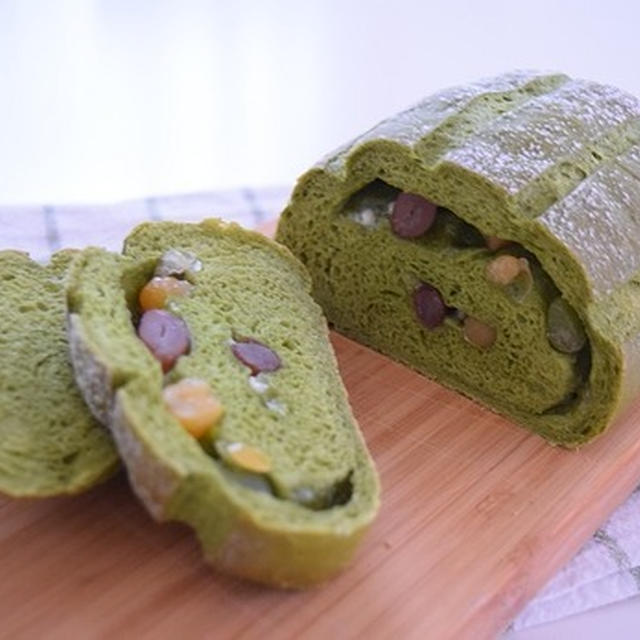 ひよこ豆ミックス×ホワイトチョコの抹茶ミルクハース。リスパンがチャームに♪