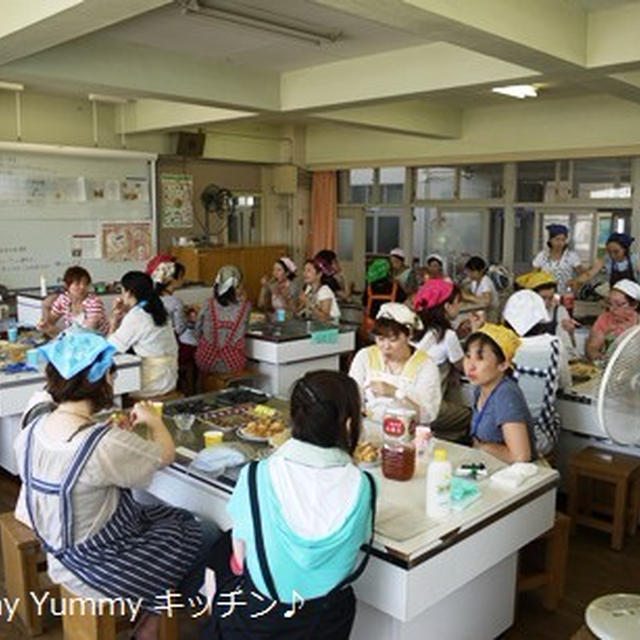 小学校家庭学級講習会を開催しました！！米粉で作るシュークリーム♪～お知らせ～