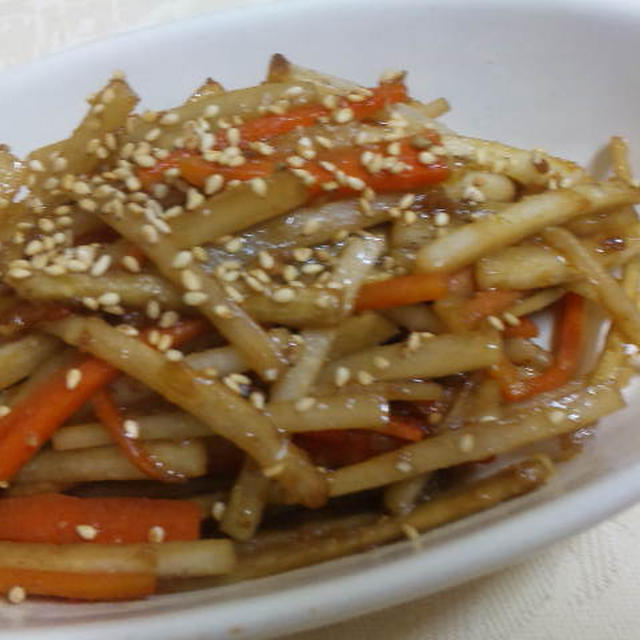 大根の皮とごぼうの味噌きんぴら