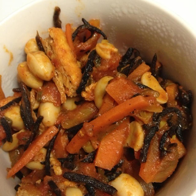 ひじきの和風トマト煮