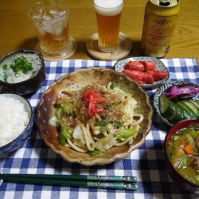 【夕食】焼きうどん・豚汁・炙りたらこ…