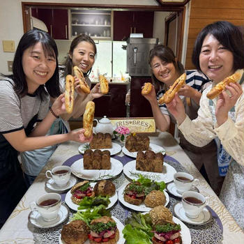 感動‼︎生徒さんの言葉"やっぱりパンを作るのもお喋りするのも楽しいなぁーッって実感‼︎"