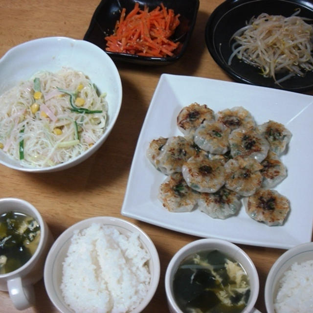 昨夜はニラ饅頭など～それと昨日のランチ！